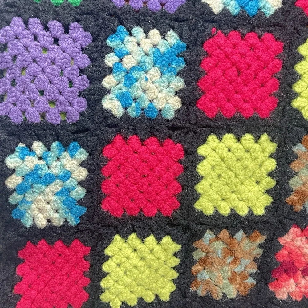Vintage Retro Handmade Granny Square Crochet Wool Afghan Throw Blanket 70
